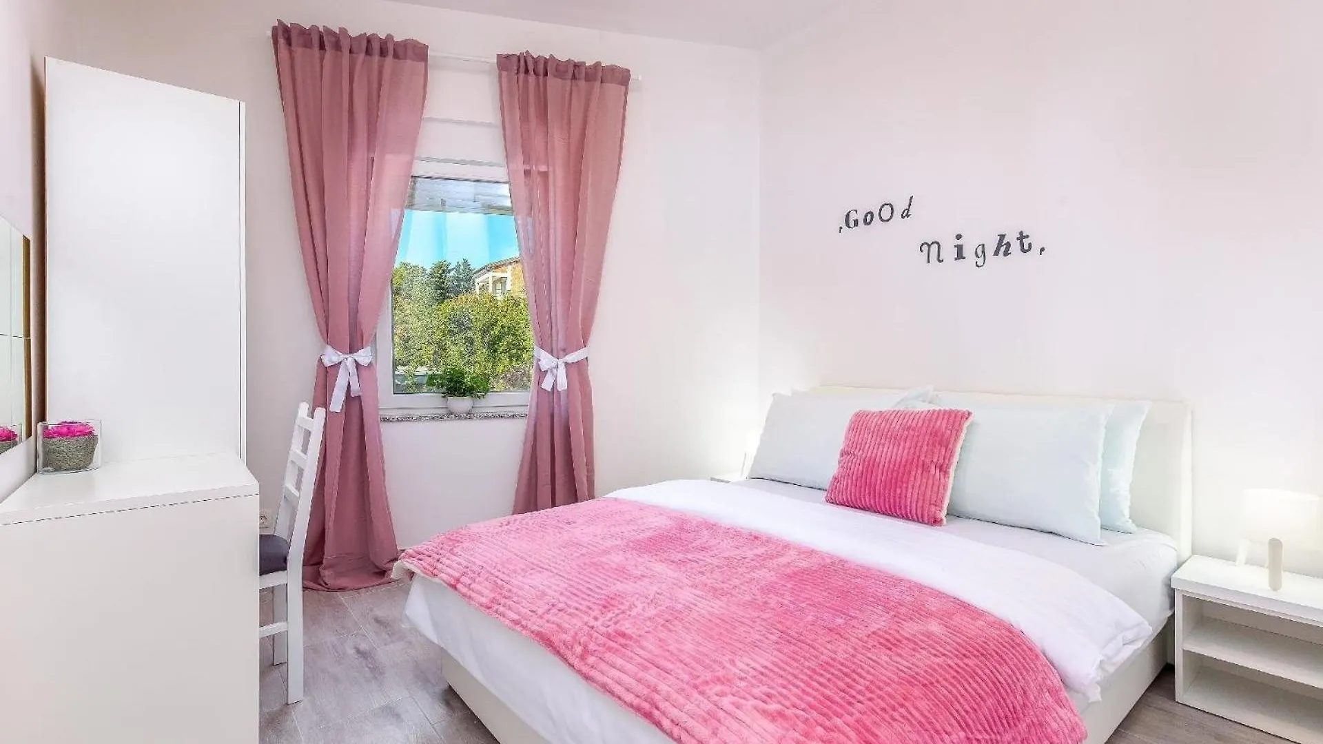 Apartment Ferienwohnung Fuer 6 Personen Ca 90 M In Dramalj, Adriakueste Kroatien Kvarner Bucht