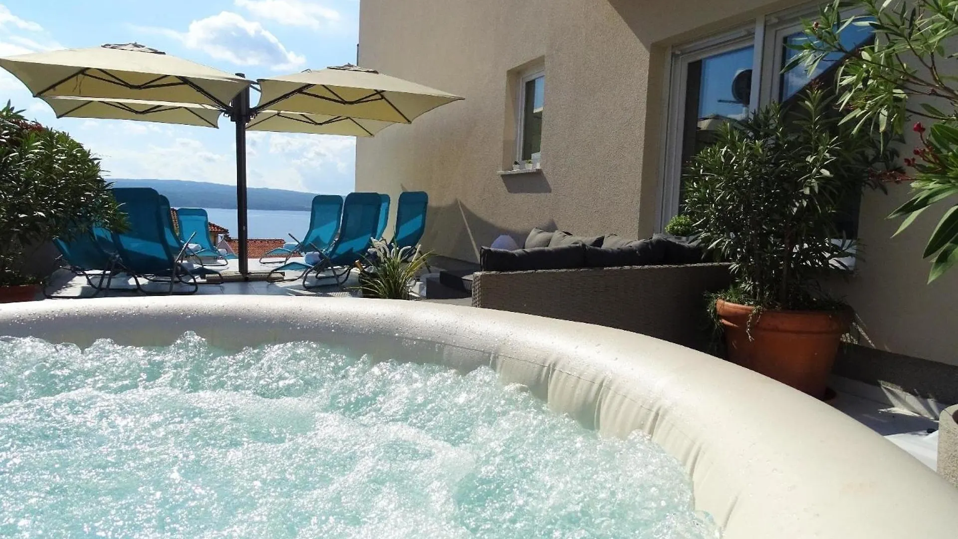 Apartment Ferienwohnung Fuer 6 Personen Ca 90 M In Dramalj, Adriakueste Kroatien Kvarner Bucht